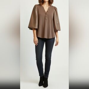 Chico's Women's Brown Mixed Media Blouse Size 0 (US Small) - Faux Leather Sleeve
